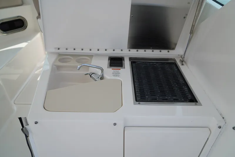 Slide: The Image of Pursuit DC 325 Dual Console 2015 - 60