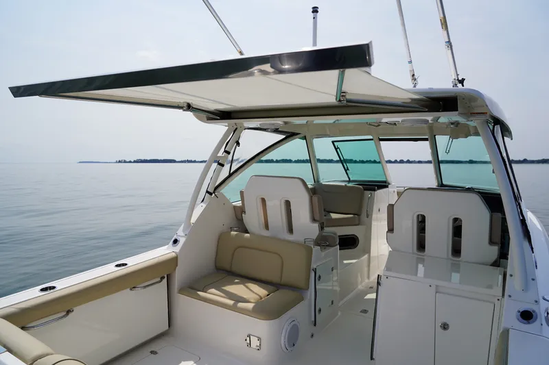 Slide: The Image of Pursuit DC 325 Dual Console 2015 - 66