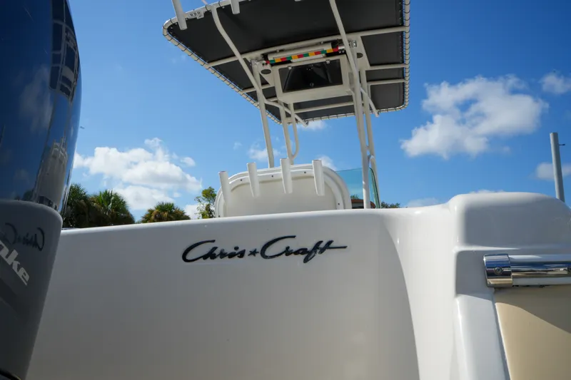 Slide: The Image of 2008 Chris-Craft Catalina 26 boat with clear sky background. - 8