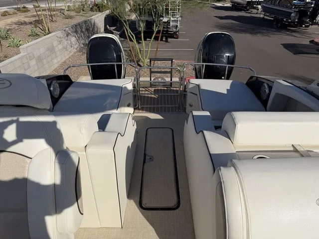 Slide: The Image of Harris Crowne 250 2014 - 7