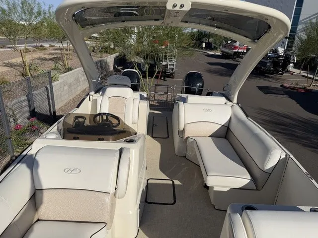 Slide: The Image of Harris Crowne 250 2014 - 5