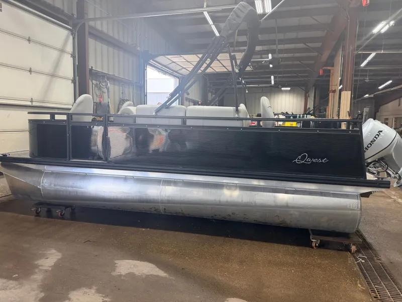 Slide: The Image of Apex Marine Qwest L818 Fish &60HP Honda 4Stroke 2023 - 58