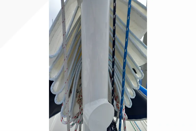 Slide: The Image of Folded sails and ropes on a 2002 Pacific Seacraft Dana 24 sailboat. - 42