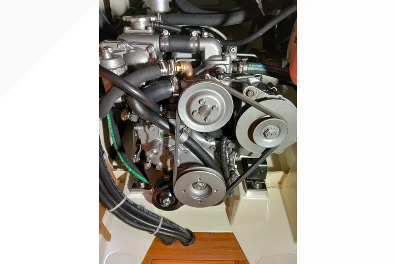 Slide: The Image of Engine of 2002 Pacific Seacraft Dana 24 sailboat, detailed view. - 55