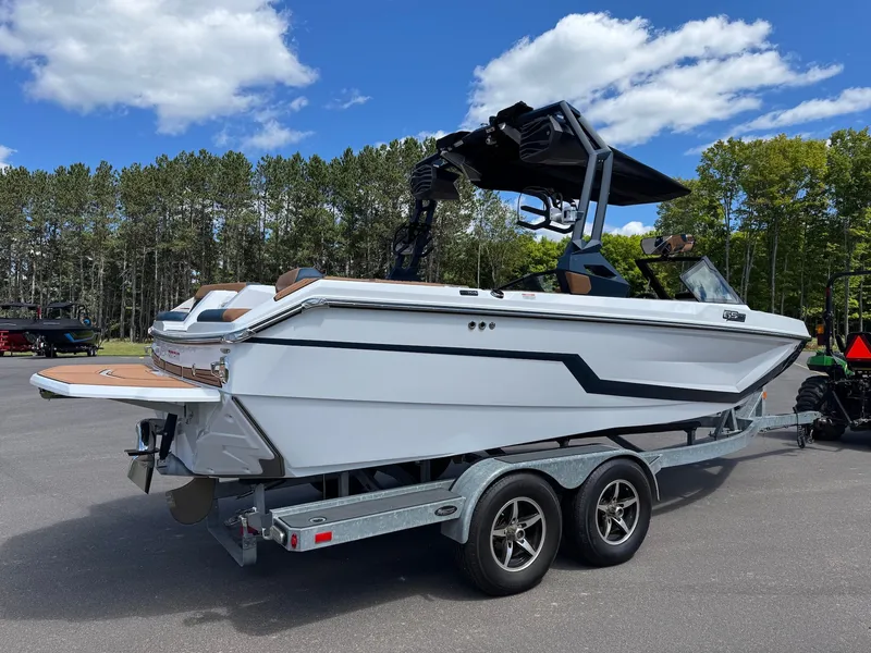 Slide: The Image of Nautique Super Air Nautique GS20 2027 - 7