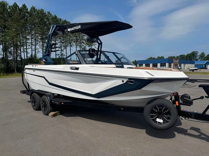Slide: The Image of Nautique Super Air Nautique GS20 2027 - 3
