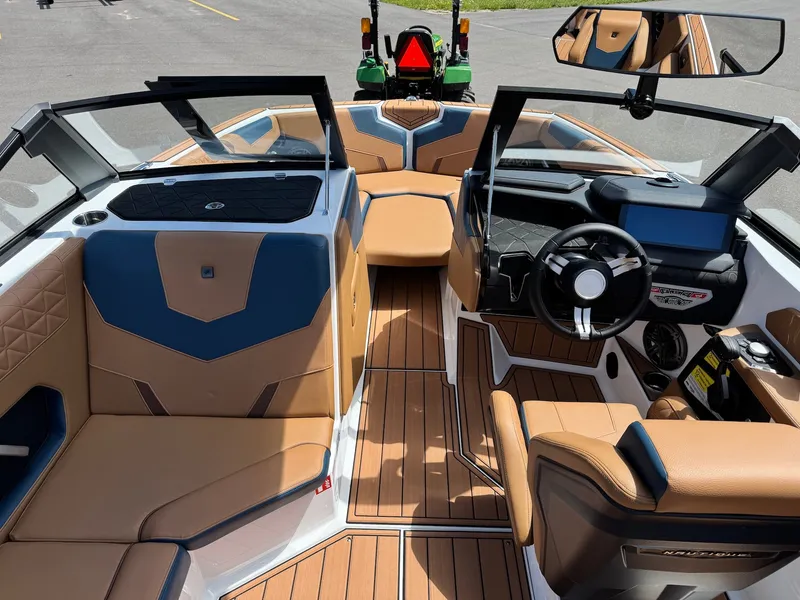 Slide: The Image of Nautique Super Air Nautique GS20 2027 - 17