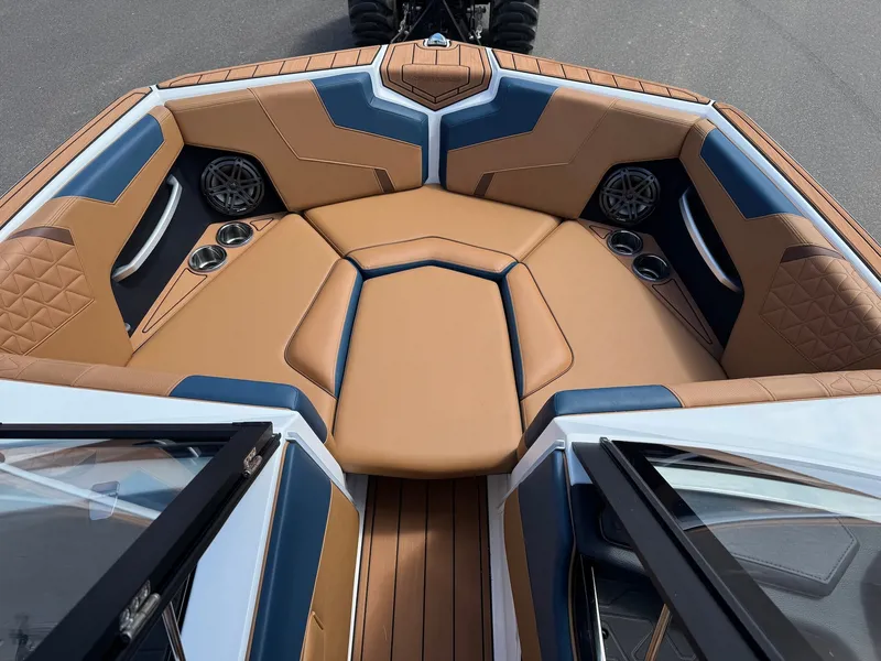 Slide: The Image of Nautique Super Air Nautique GS20 2027 - 13