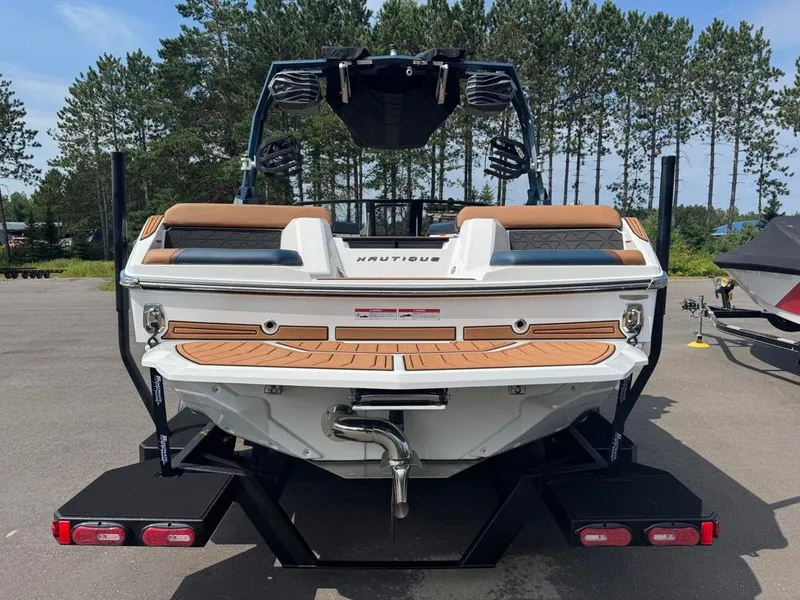 Slide: The Image of Nautique Super Air Nautique GS20 2027 - 11