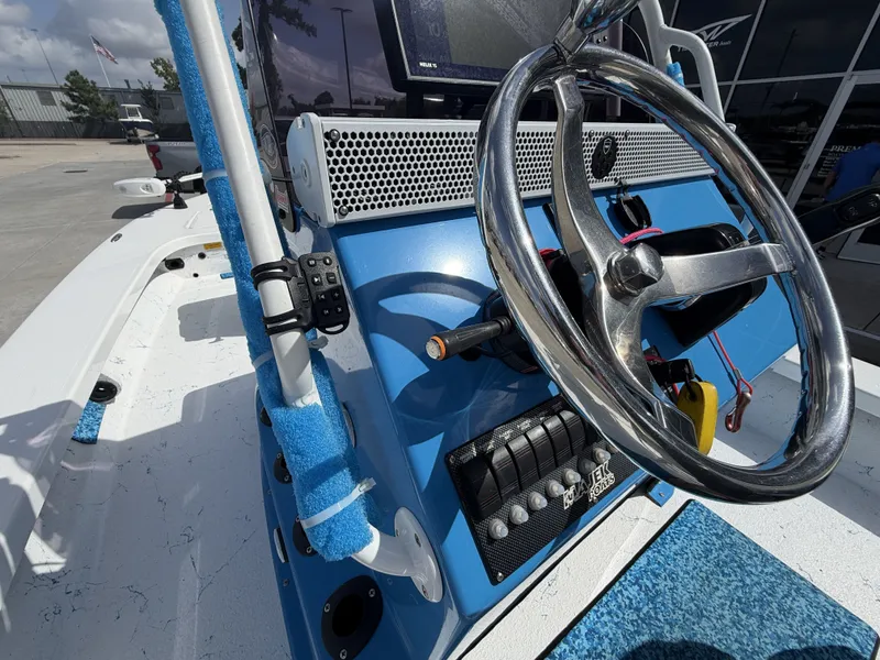 Slide: The Image of Majek 22 Xtreme 2020 - 18