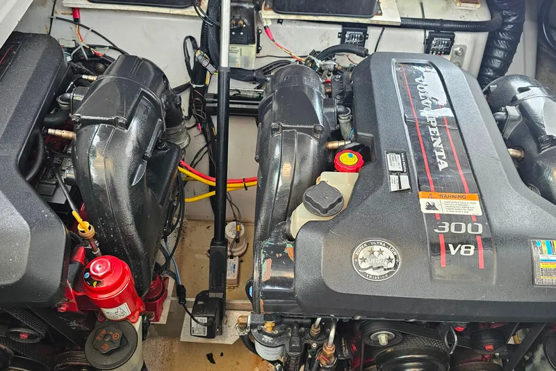 Slide: The Image of Engine compartment of a 2013 Four Winns V335 boat with Volvo Penta 300 V8 engines. - 62