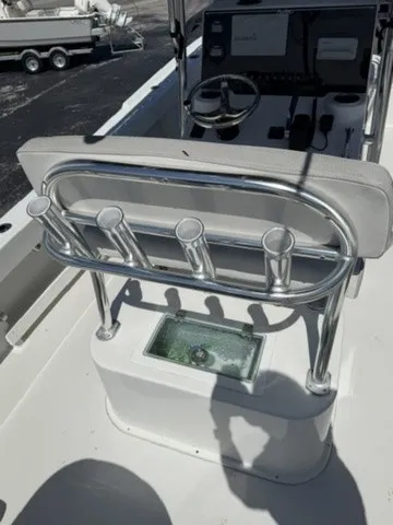 Slide: The Image of Parker Marine 2100 Special Edition 2022 - 15
