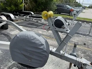 Slide: The Image of Robalo R180 Center Console 2021 - 18