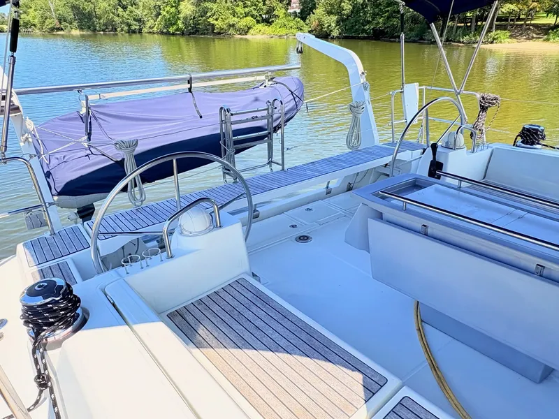 Slide: The Image of Beneteau Oceanis 45 2017 - 14