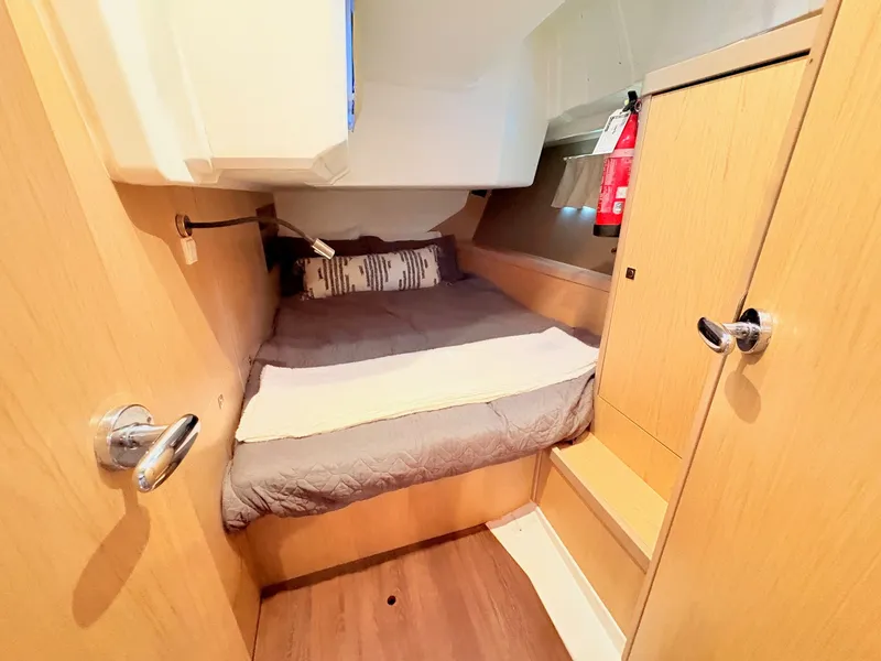 Slide: The Image of Beneteau Oceanis 45 2017 - 35