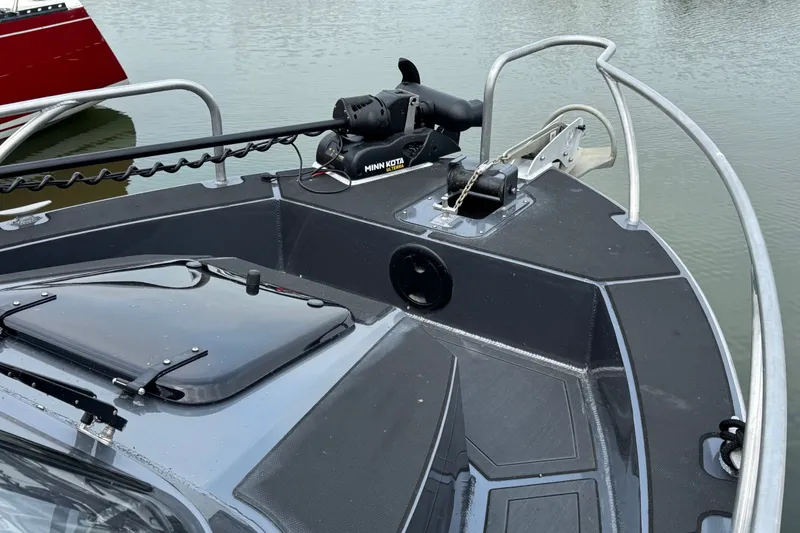 Slide: The Image of 2022 Extreme Boats 745 Walk Around bow with Minn Kota trolling motor. - 10