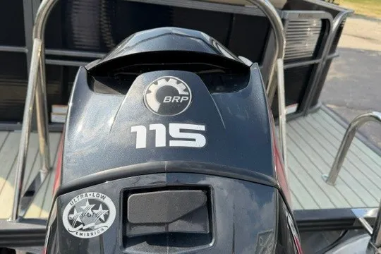 Slide: The Image of 2017 Manitou 22 Oasis Standard with BRP 115 engine, ultra-low emission sticker. - 9