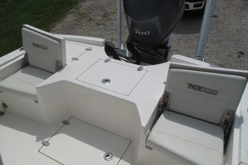 Slide: The Image of 2018 Pathfinder 2500 Hybrid boat interior with Yamaha 300 engine. - 18