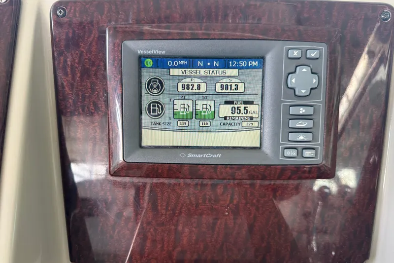 Slide: The Image of SmartCraft VesselView display on 2011 Sea Ray Sundancer 350, showing fuel and engine status. - 12