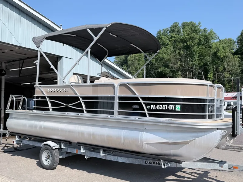 The Image of Trifecta C Series 20C 2021 - 1