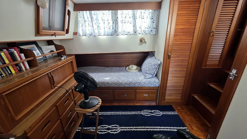 Slide: The Image of Master Stateroom Port - 17