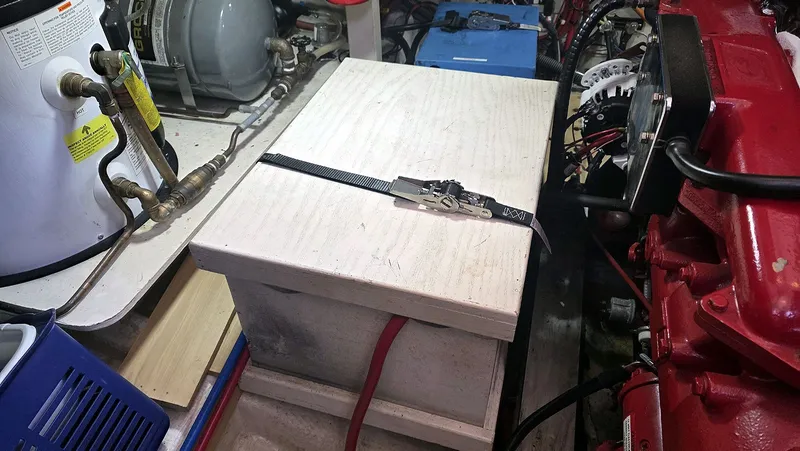 Slide: The Image of Battery Bank 1 - 40