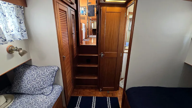 Slide: The Image of Master Stateroom Forward - 19