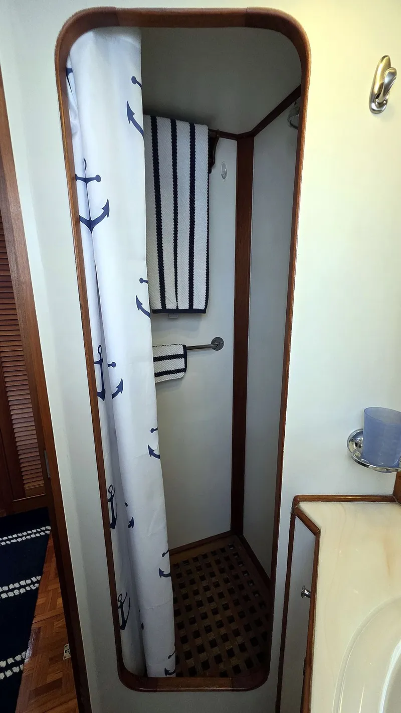 Slide: The Image of Master Head Shower Stall - 21