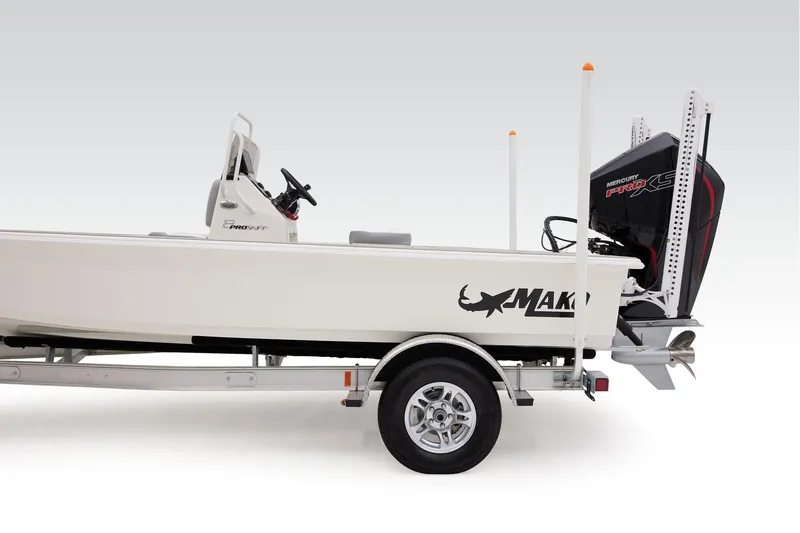 Slide: The Image of Mako 18 Pro Skiff 2026 - 49