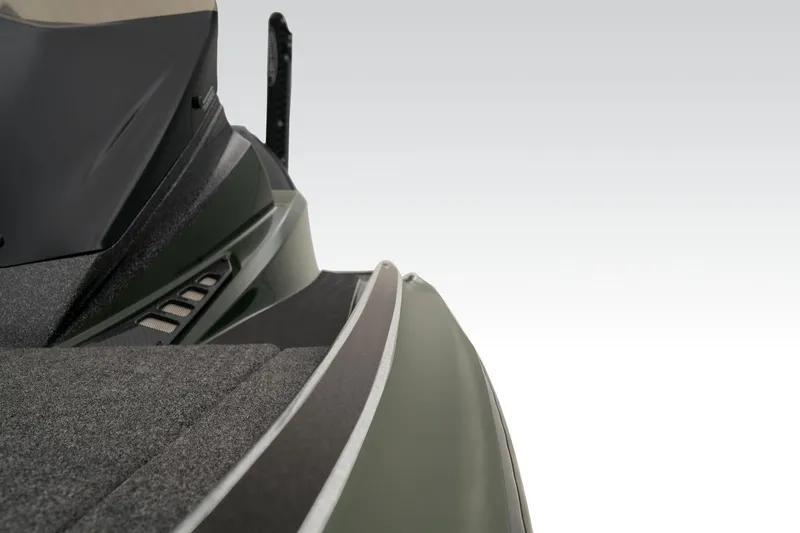 Slide: The Image of Triton 20XP Patriot 2026 - 37