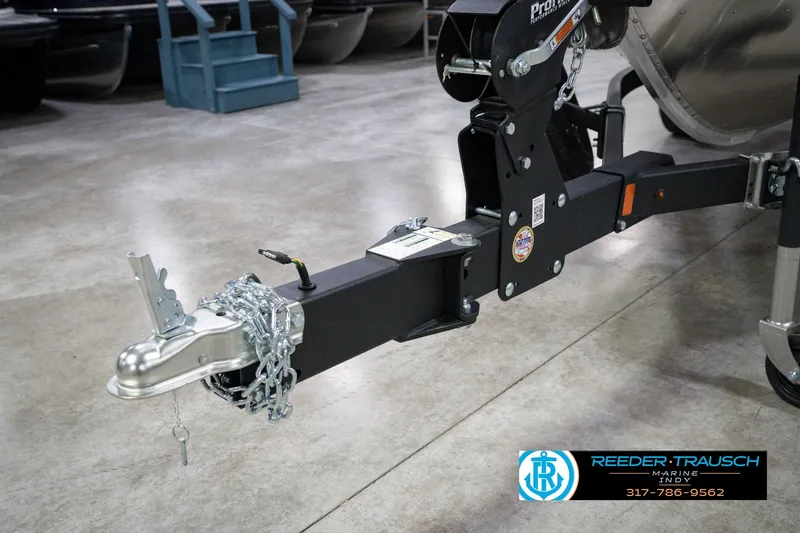 Slide: The Image of Trailer hitch of 2026 Lund 1800 Explorer SS boat at Reeder-Trausch Marine. - 57