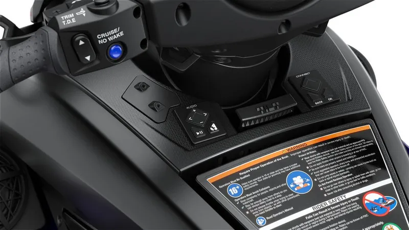 Slide: The Image of Yamaha FX SVHO 2026 - 22