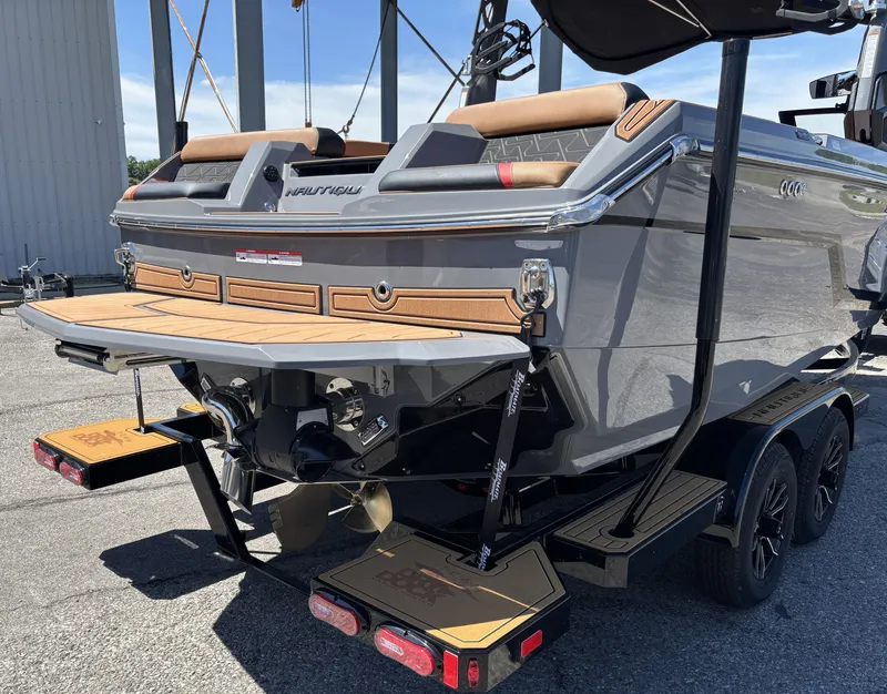 Slide: The Image of Nautique Super Air Nautique GS22 2026 - 20