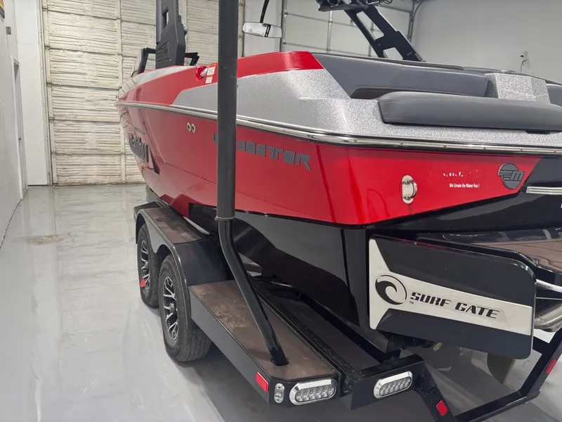 Slide: The Image of Malibu Wakesetter 22 LSV 2020 - 34