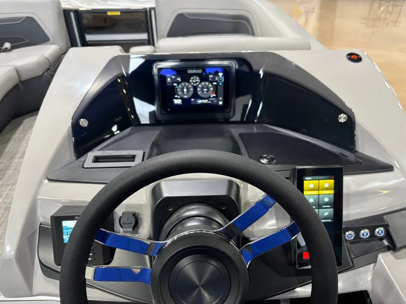 Slide: The Image of Barletta Cabrio C22UC 2027 - 15