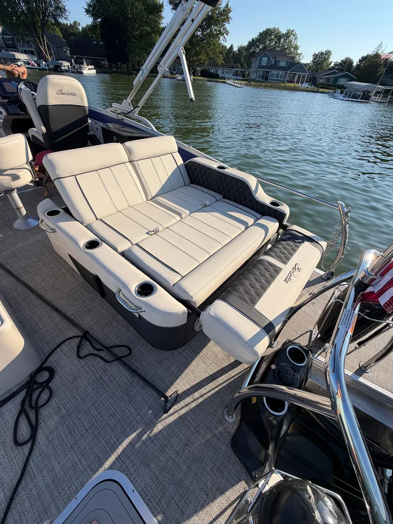 Slide: The Image of Barletta Lusso 25UE 2026 - 41