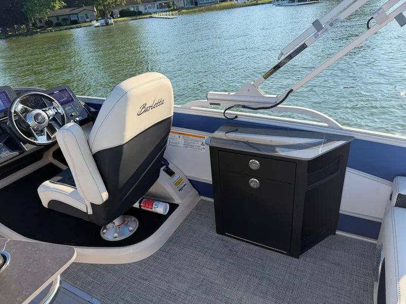 Slide: The Image of Barletta Lusso 25UE 2026 - 35