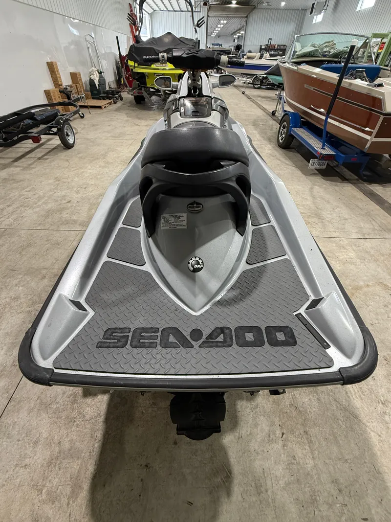 Slide: The Image of Sea-Doo RXT-X 255 2008 - 5