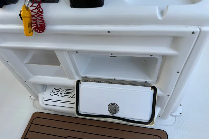 Slide: The Image of 2018 Sea Hunt Gamefish 27 boat storage compartments and deck detail. - 28
