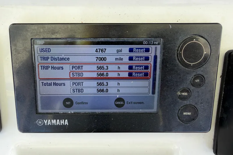 Slide: The Image of Yamaha display showing trip data for 2016 Sea Hunt Gamefish 30, including fuel and hours. - 15