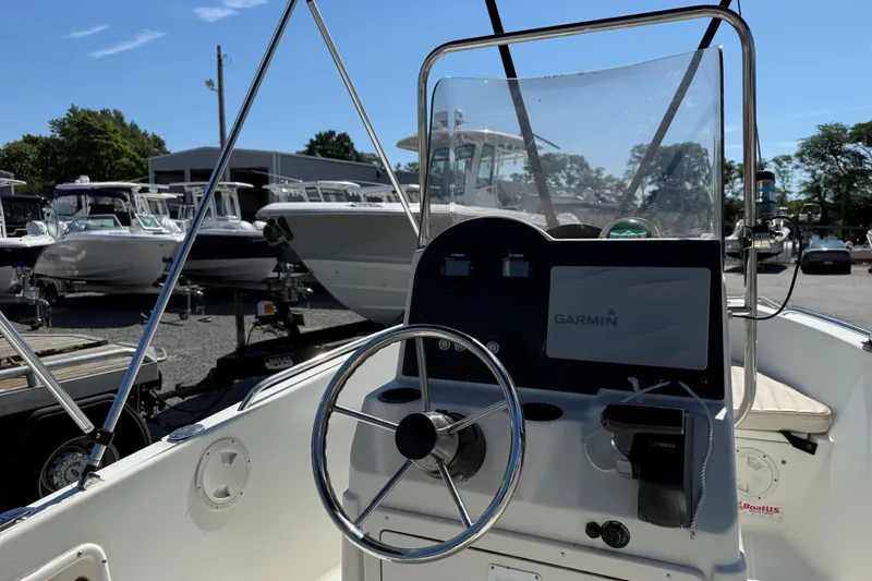 Slide: The Image of 2004 Hydra-Sports Lightning 170 CC boat dashboard with Garmin navigation system. - 5
