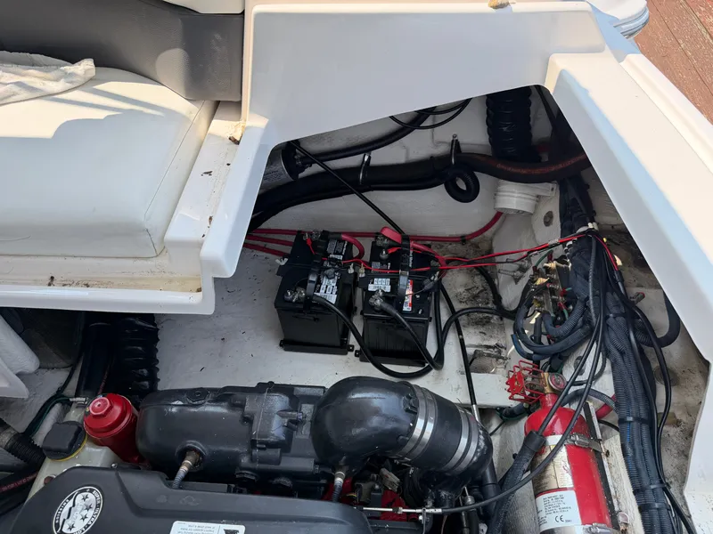 Slide: The Image of Regal 2700 ES Bowrider 2016 - 31