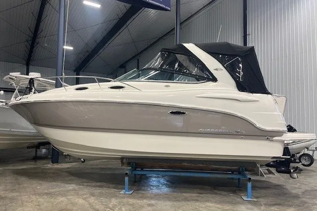 The Image of 2007 Chaparral Signature 280 boat in indoor storage, side view. - 0