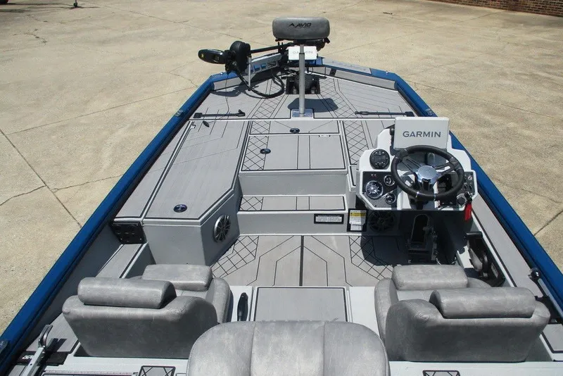 Slide: The Image of 2026 Avid 18 Vertex boat interior with Garmin navigation and dual seating. - 6