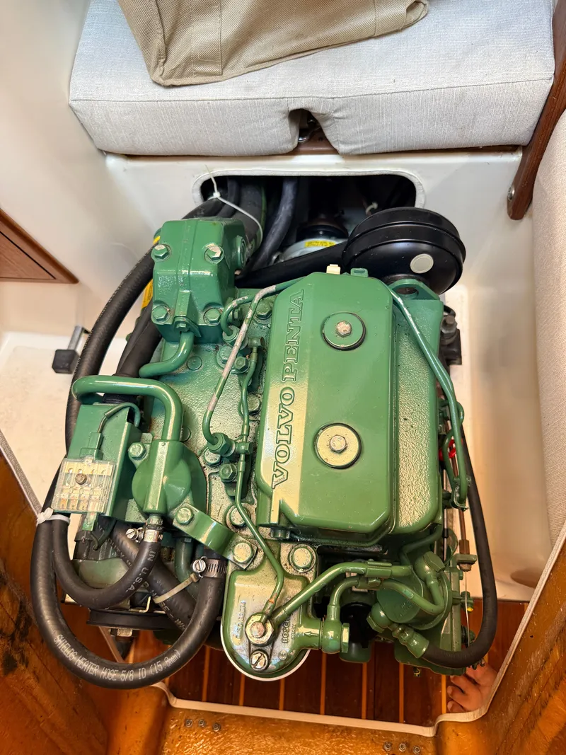 Slide: The Image of A Volvo Penta engine in a 1992 Tartan T 31 boat, installed in the engine compartment. - 21