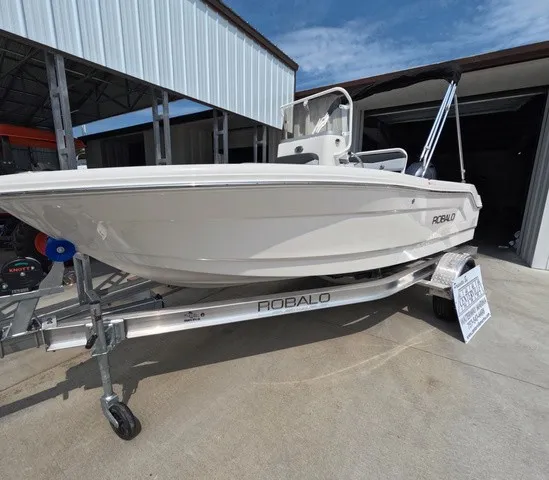 Slide: The Image of Robalo R160 Center Console 2027 - 2