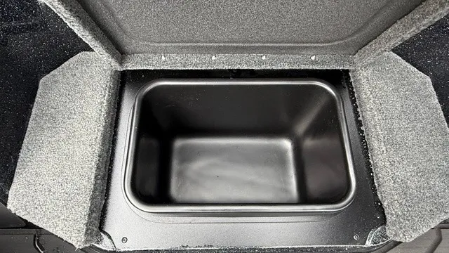 Slide: The Image of Skeeter FXE20 Limited 2027 - 19