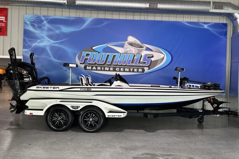 The Image of 2027 Skeeter FXE20 Limited boat displayed at Foothills Marine Center. - 0