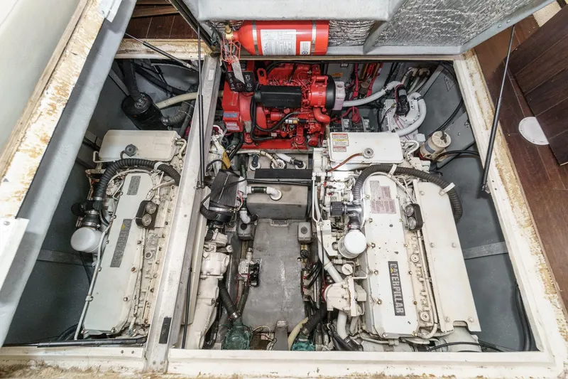 Slide: The Image of Sea Ray 370 Aft Cabin 1999 - 59