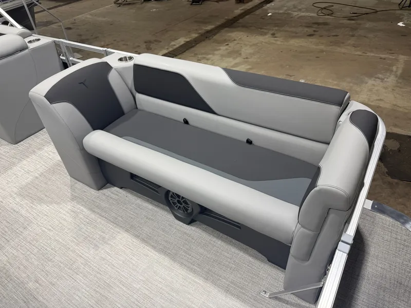 Slide: The Image of Tahoe Sport CRB 2180 Cruise Rear Bench & 4-Stroke $30995 2027 - 8